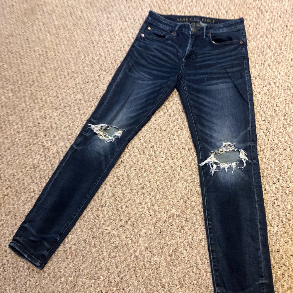 American Eagle Slim Ripped Jeans (30x32)